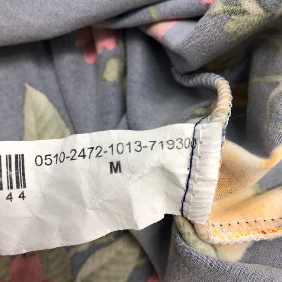 Streetwear Society Black Floral Blouse 1/2 Sleeve Size M - Picture 4 of 6